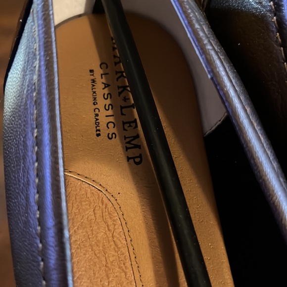 (151) NWT ladies brown flats by Mark & Lemp. Size 6 1/2 medium - Picture 5 of 8